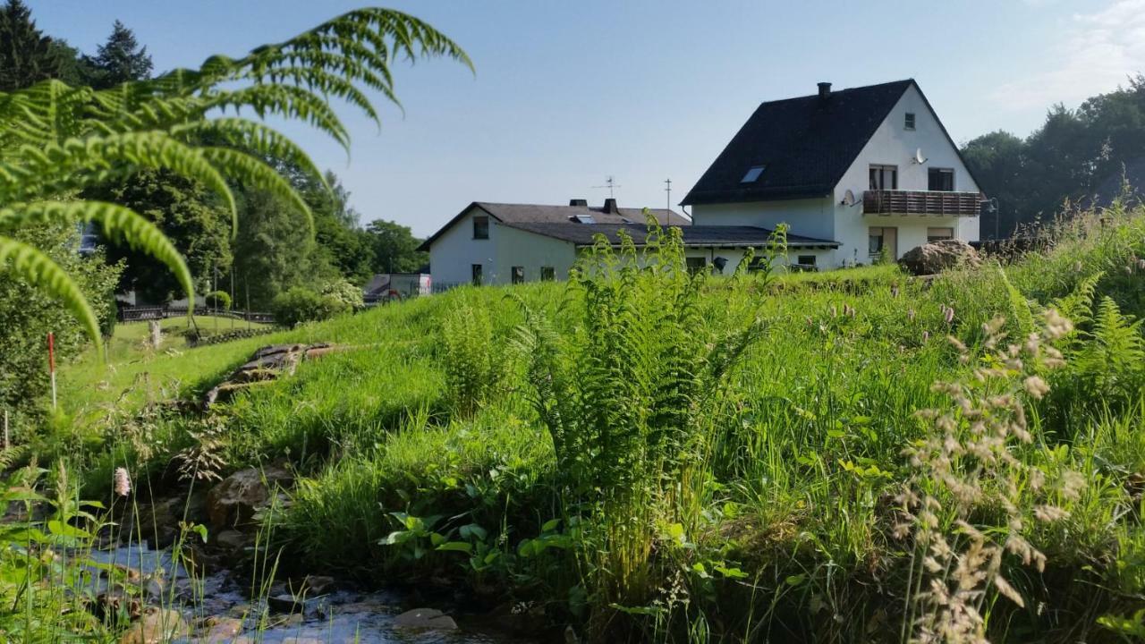Raeuberhoehle Deuselbach Exterior photo